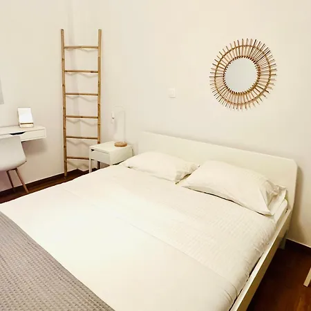 Apartment Modern 2bd With View Near Acropolis Athens